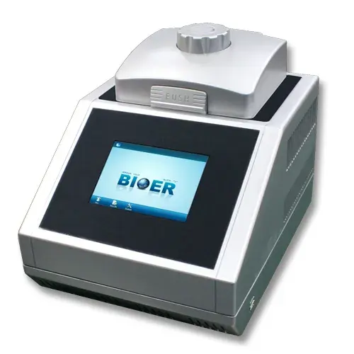 Lp(a) Multi-Calibrators